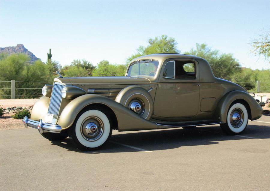  Packard Twelve 2/4-Passenger Coupe 1937 года  (фото 11 из 11)